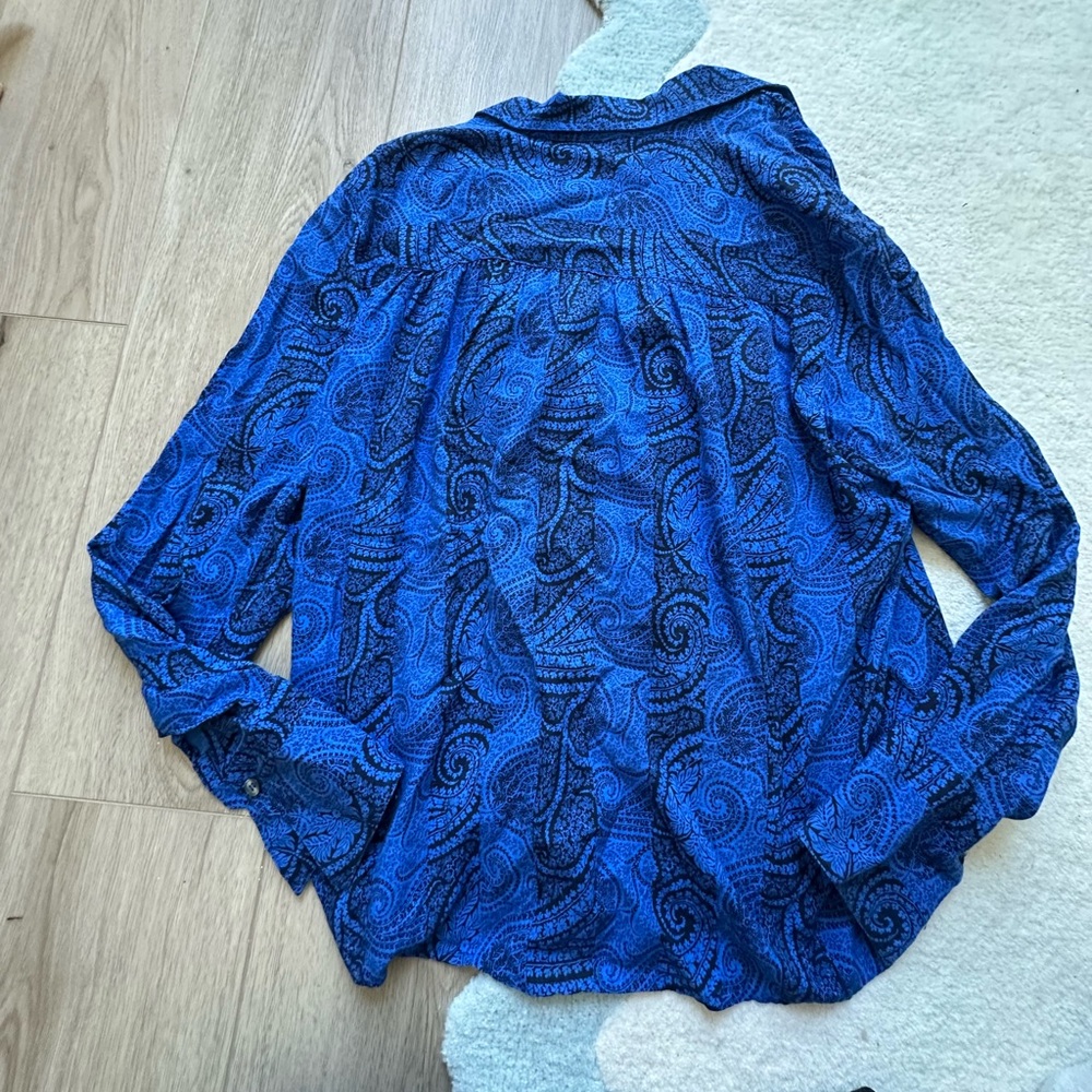 Vintage Christian Dior paisley top - Picture 7 of 8